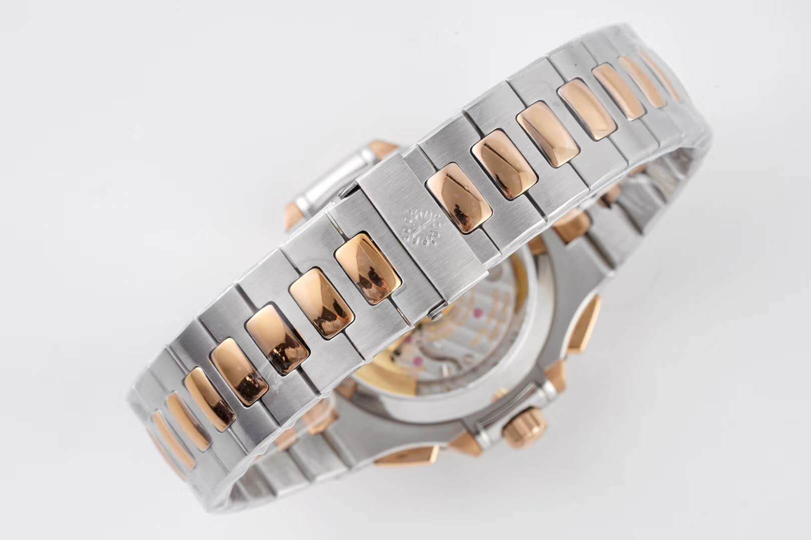 Nautilus Chronograph 5980/1AR in Steel and Rose Gold