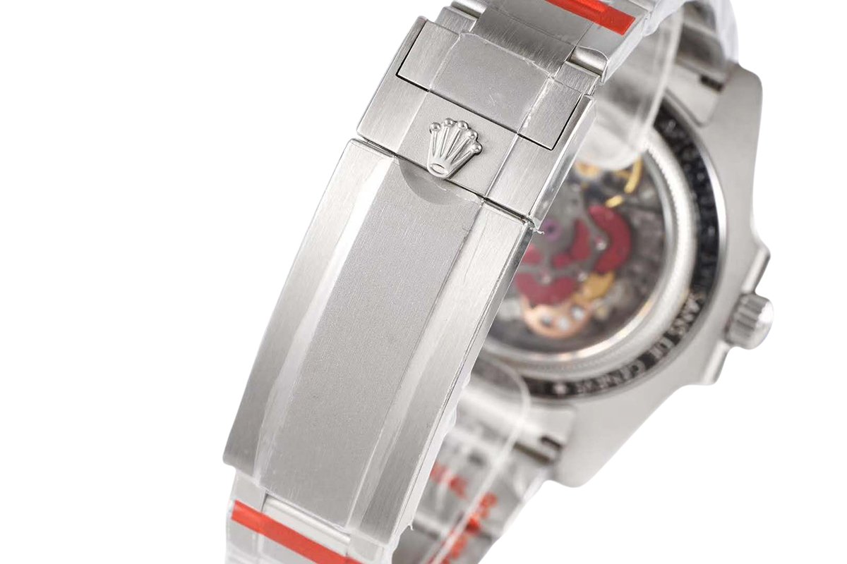 Andrea Pirlo Project 114060 Submariner