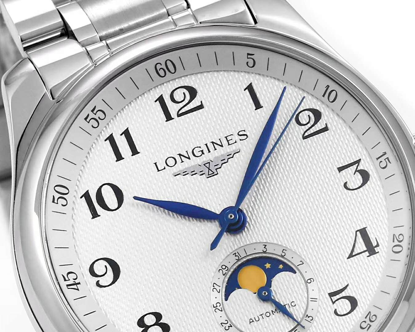 Master Collection Moonphrase White Dial on Bracelet