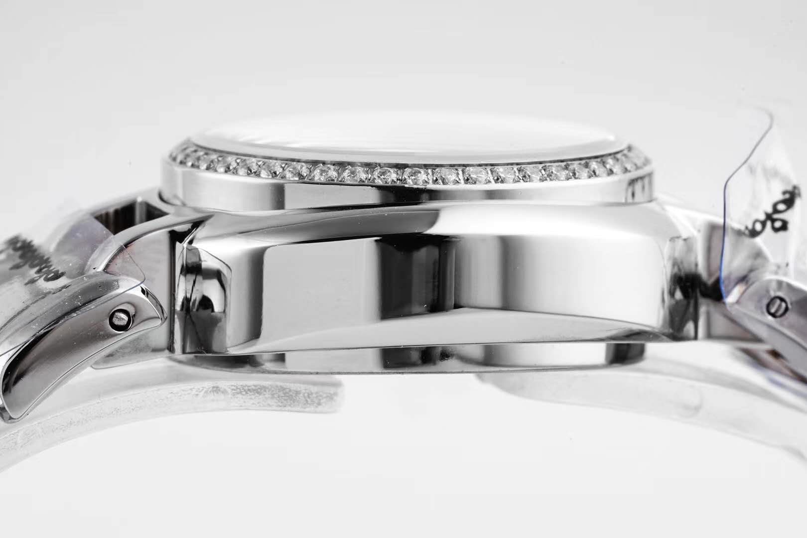 Primaluna White Dial with Roman Markers and D1am0nd Bezel