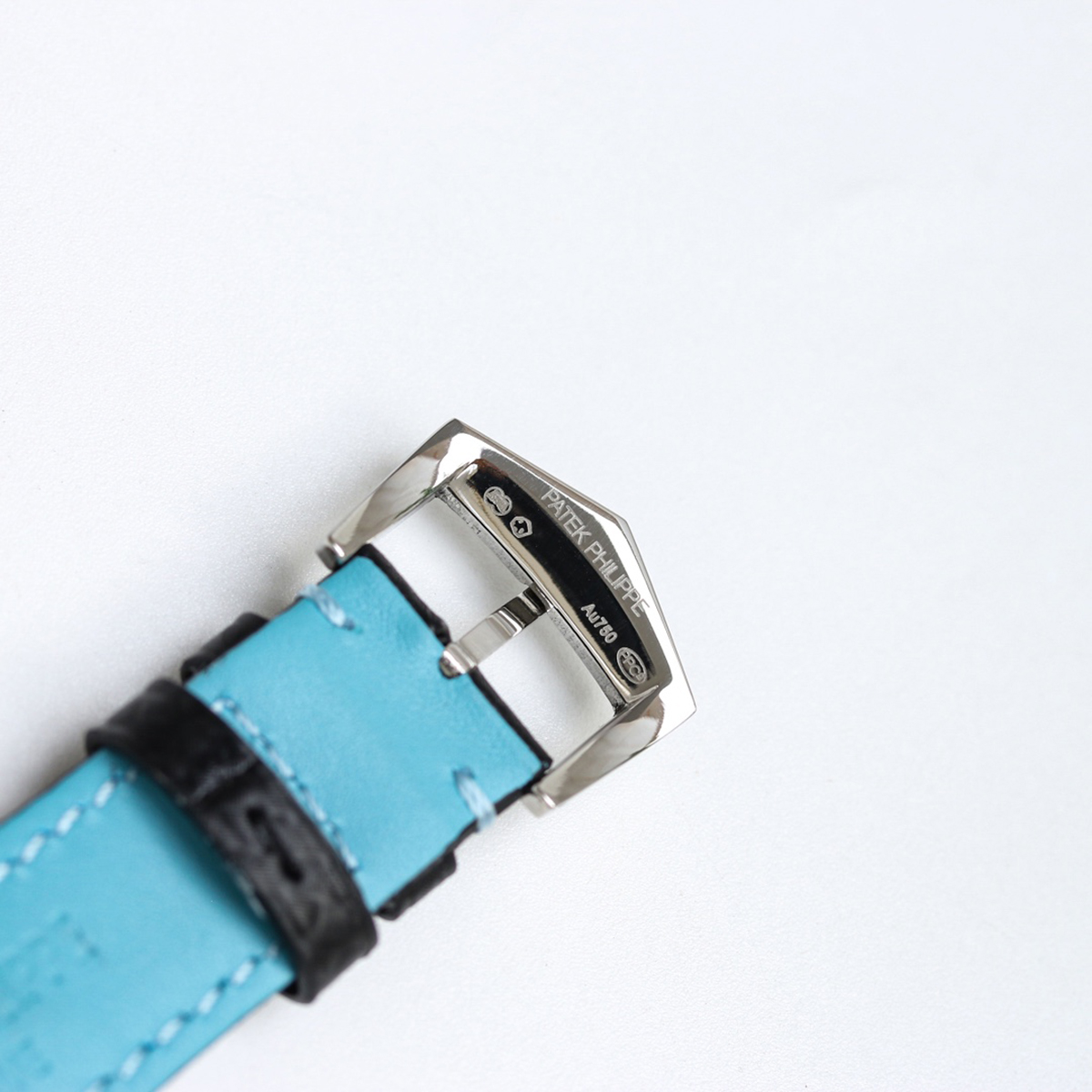 Calatrava 6007G-001 Sky Blue Black Dial in White Gold