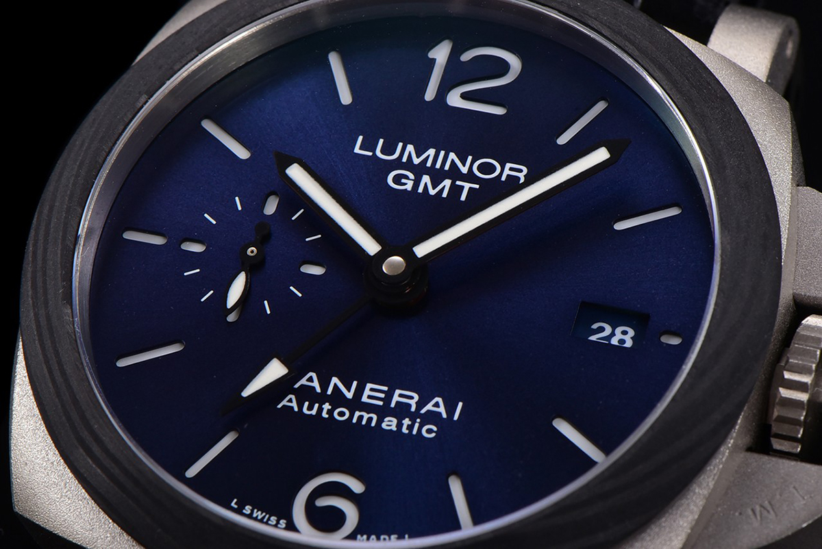 PAM1279 Luminor GMT 42mm